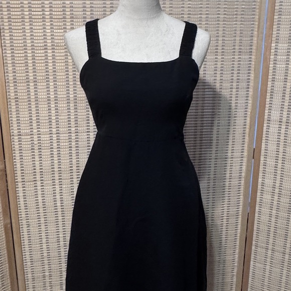 ASTR The Label Small Crisscross Open Back Dress Black Midi Circle Skirt Fitted - Picture 3 of 16